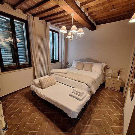 Lastamperia19 Camere-Rooms Montepulciano Exterior photo