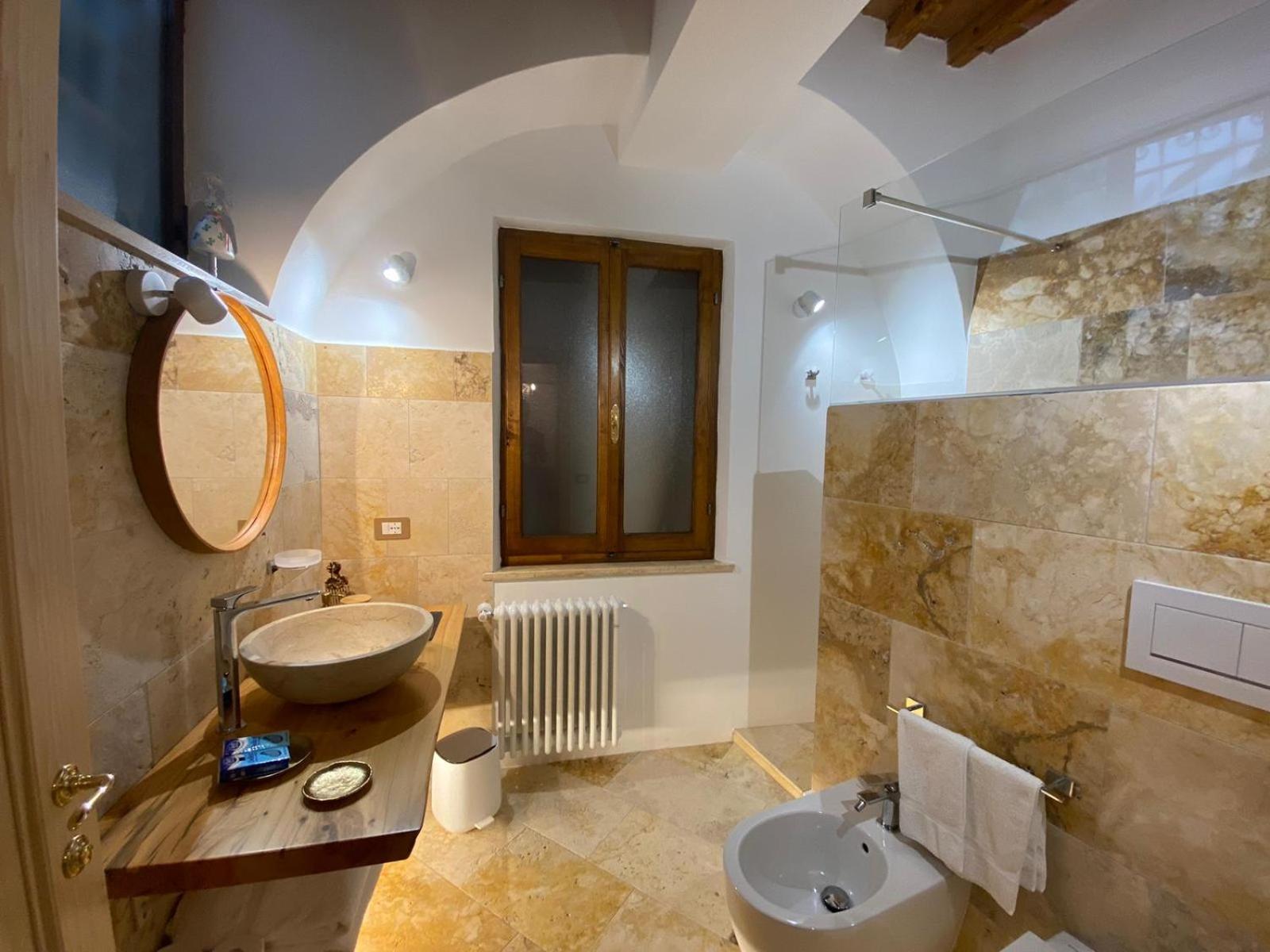Lastamperia19 Camere-Rooms Montepulciano Exterior photo