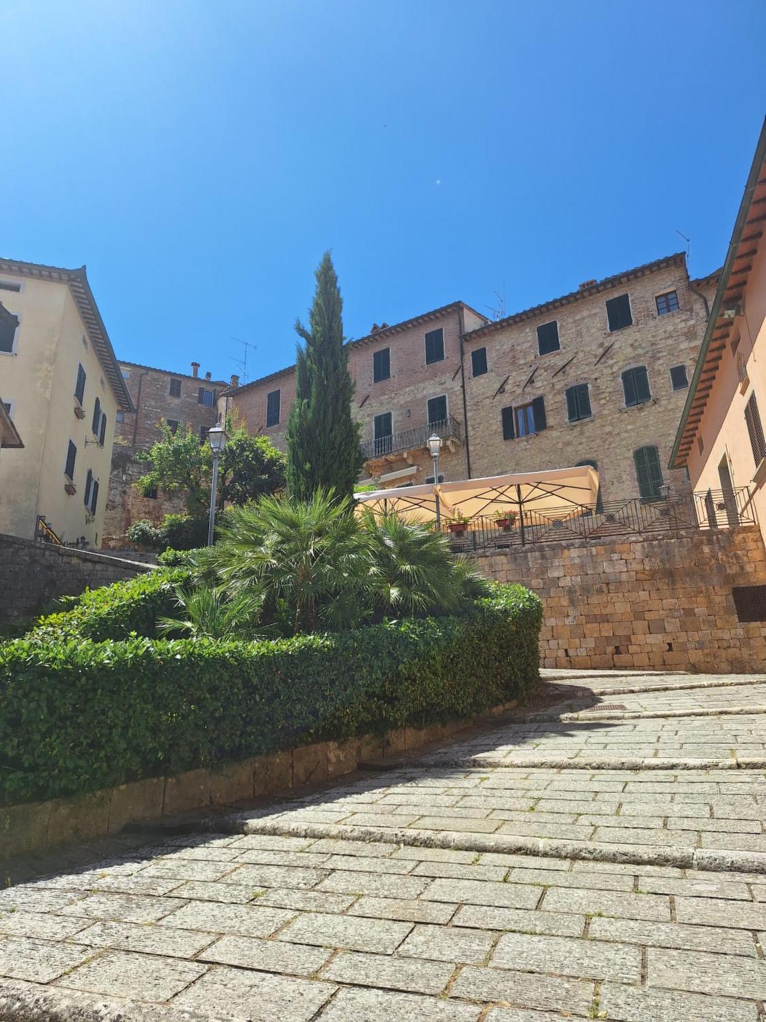 Lastamperia19 Camere-Rooms Montepulciano Exterior photo
